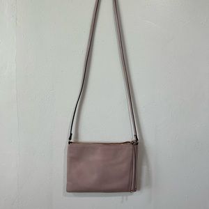 pink crossbody bag🤩